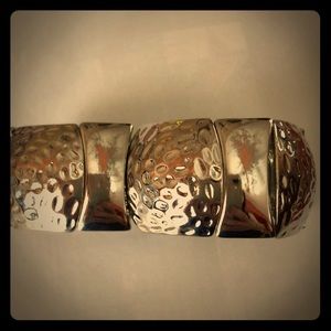 Women’s chunky bracelet